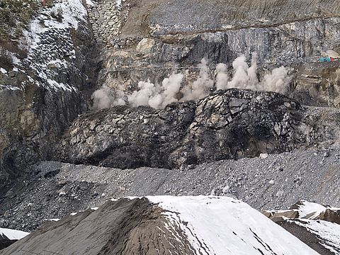 Sprengarbeiten in Tirol